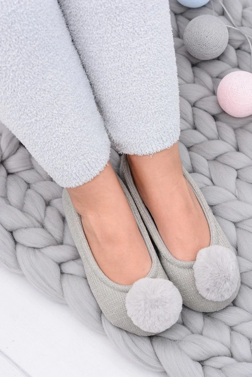 Szare Damskie Domowe Balerinki SOXO Z Pomponem