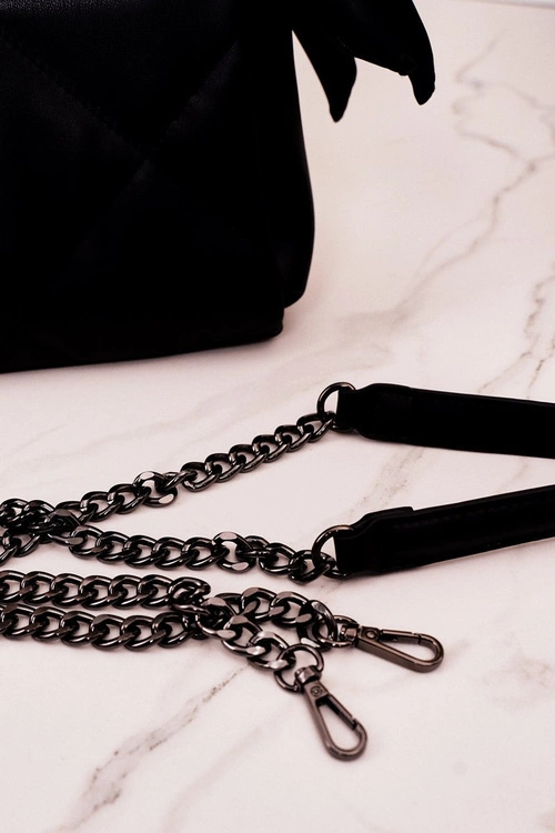 Mała Pikowana Torebka Na Łańcuszku NOBO NBAG-K1330 Czarna