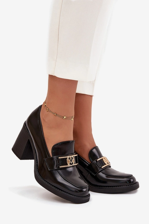 Półbuty Damskie Na Słupku Ze Złotym Detalem Czarne Privelle