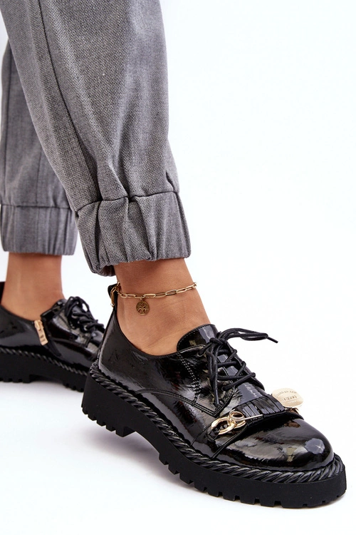 Damskie Lakierowane Półbuty D&A MR870-81 Czarne