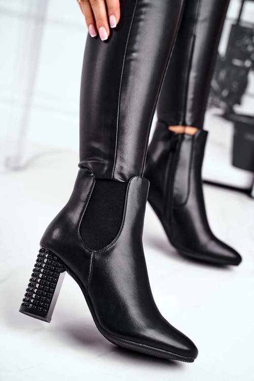 Botki Damskie Na Słupku Czarne In Your Eyes