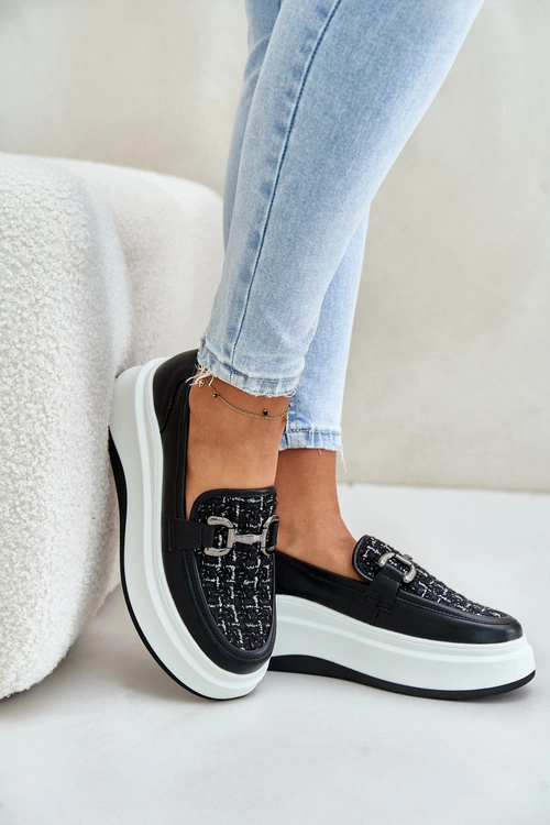 Skórzane Mokasyny Damskie Na Platformie Z Ozdobą Vinceza 89105 Czarne