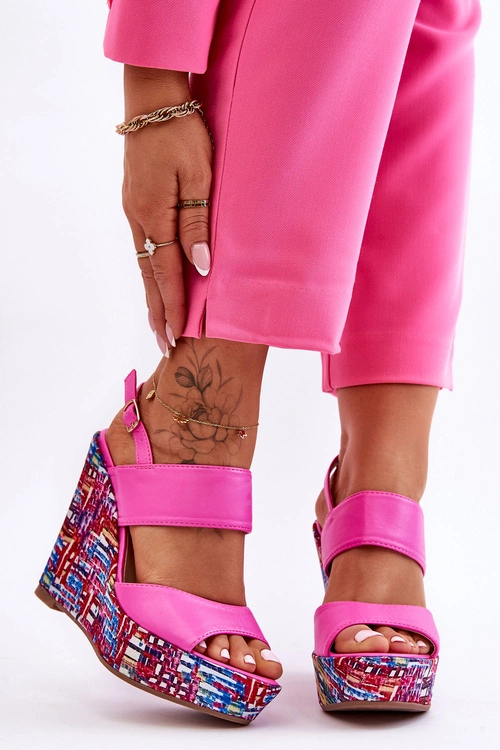 Damskie Sandałki Na Koturnie Różowe Calderia