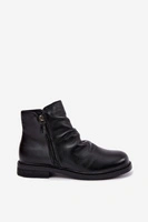 Czarny
