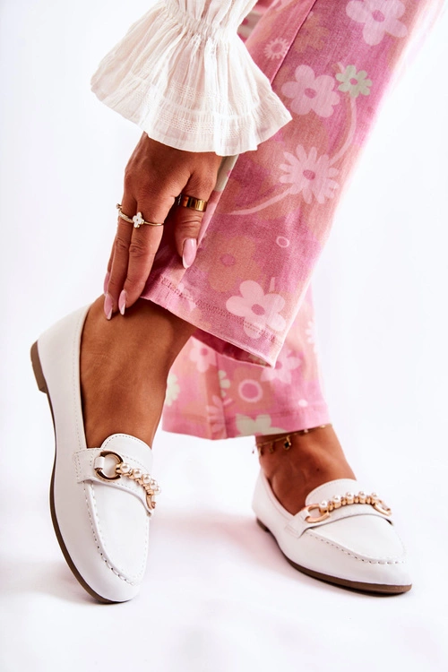 Damskie Skórzane Mokasyny Z Ozdobnymi Perłami Białe Sergia