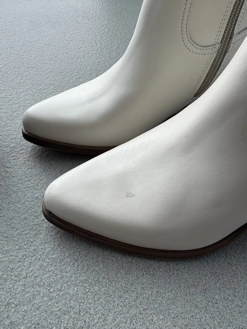 Skórzane Kozaki Przed Kolano Na Słupku Zazoo 3675 Białe