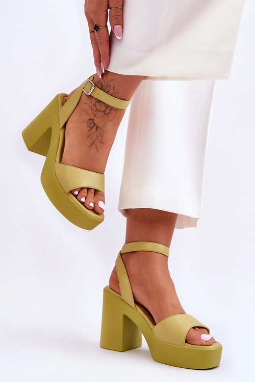 Modne Sandały Na Masywnym Obcasie Limonkowe Karmine
