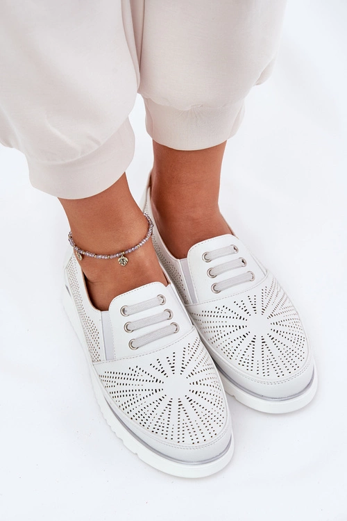 Półbuty Damskie Wsuwane Ażurowe Białe Azethia