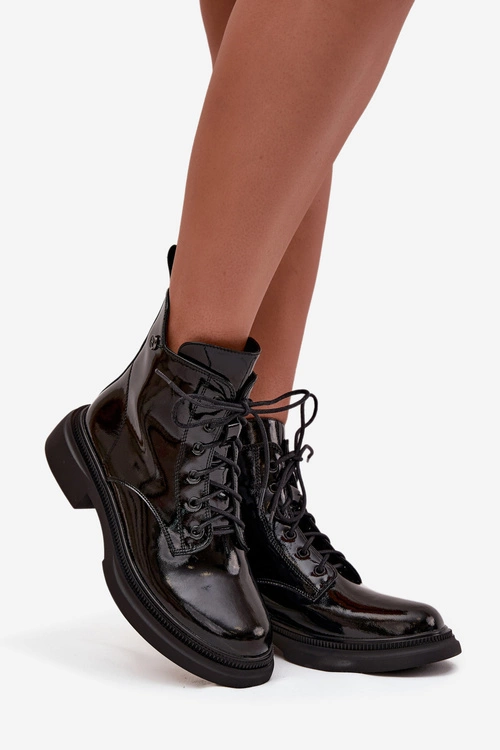 Skórzane Lakierowane Botki Ocieplane Czarne Gisella