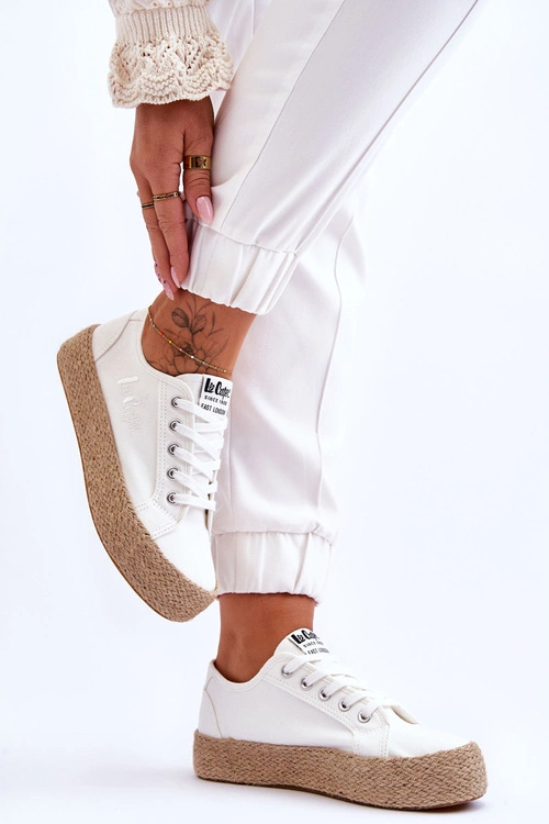 Modne Trampki Z Plecionką Lee Cooper LCW-23-31-1796L Białe