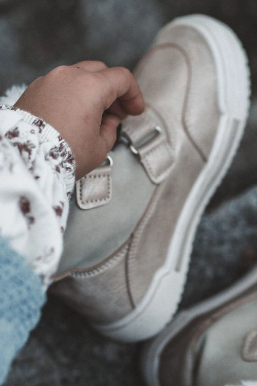 Dziecięce Ocieplane Botki Na Rzepy Big Star KK374189 Beżowo-Złote