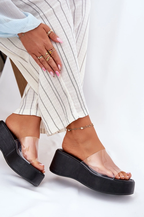 Klapki Damskie Z Transparentnym Paskiem Na Koturnie Czarne Meltiana