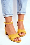 Zamszowe Sandałki na Słupku Żółte Nela