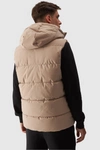 Bezrękawnik Puchowy Męski Z Kapturem 4FWAW24TVJAM144-83S Beżowy