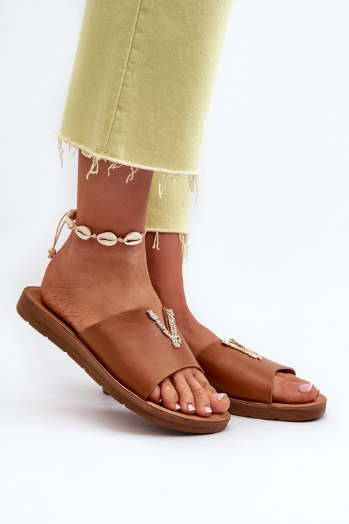 Klapki Damskie Na Płaskiej Podeszwie Z Ozdobą Eko Skórzane Brązowe Makia