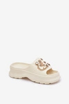 Piankowe Klapki Damskie Ze Złotymi Przypinkami Jasnobeżowe Hortiana