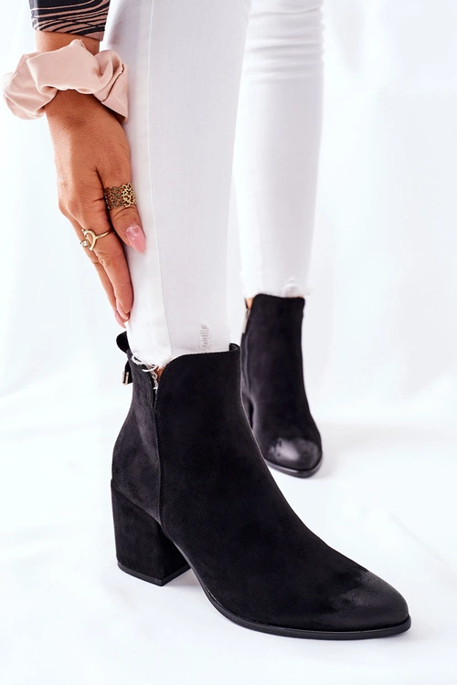 Botki Damskie Na Słupku Zamszowe Czarne Carrick