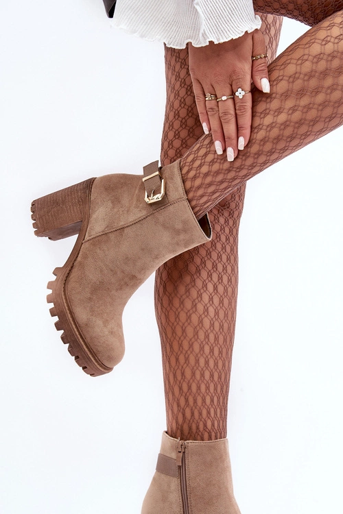 Zamszowe Damskie Botki Na Słupku Z Ozdobą Beżowe Menoria