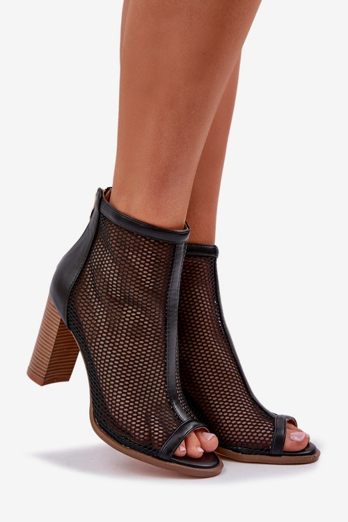 Sandały Na Słupku Z Cholewką Czarne Taniffia