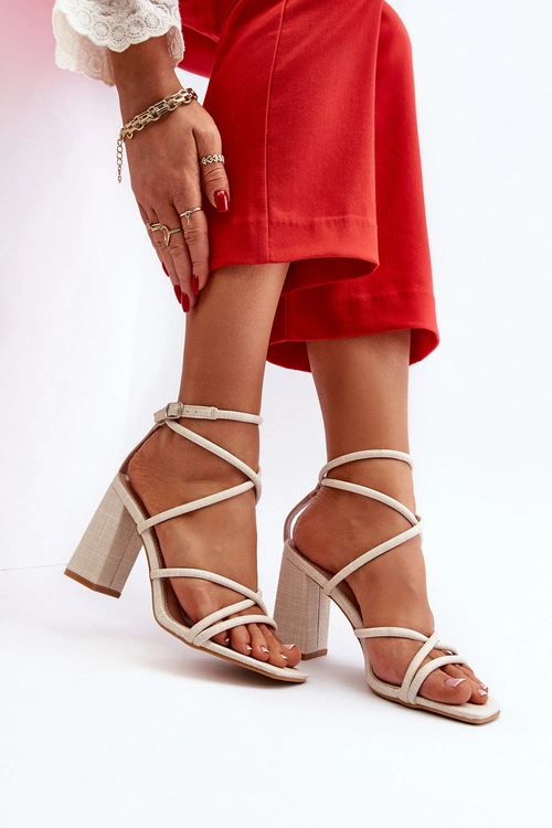Sandały Na Słupku Z Paskami Nude Herfiana