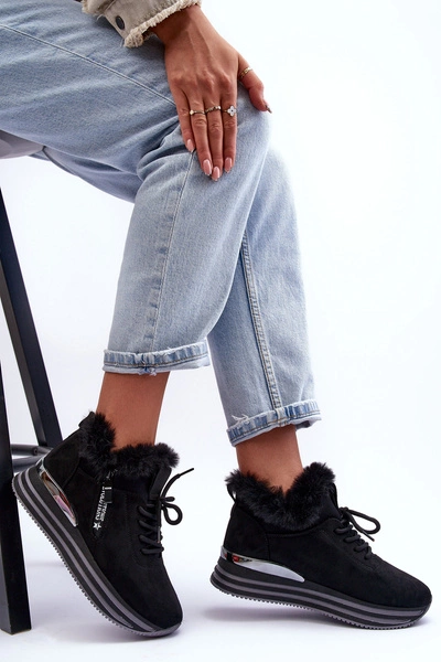 Buty Sportowe Na Platformie Z Futerkiem Czarne Jamarie 