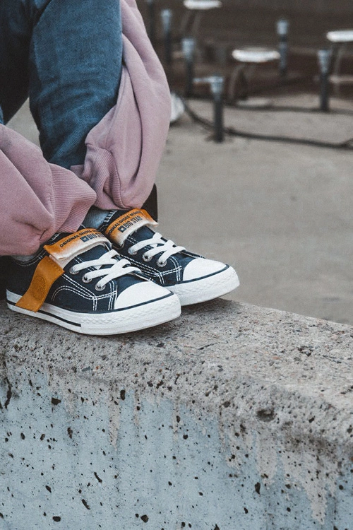 Dziecięce Niskie Trampki BIG STAR JJ374072 Granatowe