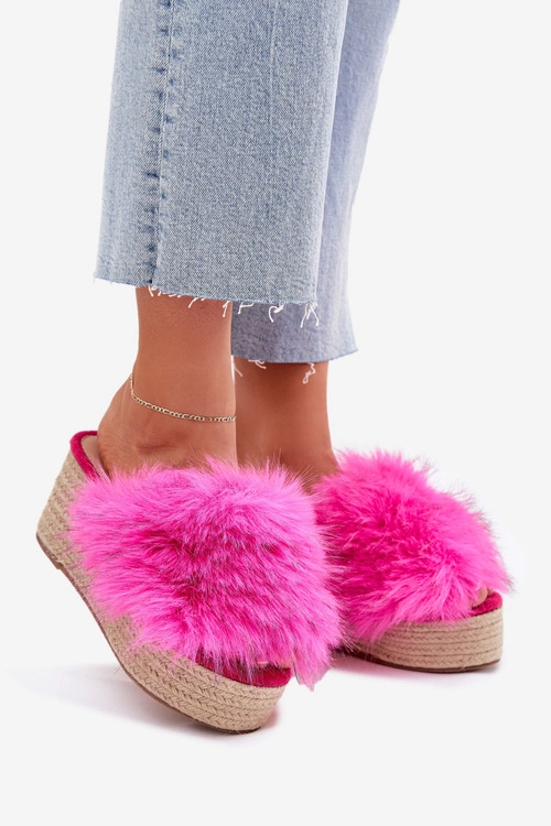 Klapki Damskie Na Koturnie Z Futerkiem I Plecionką Fuksja Virela