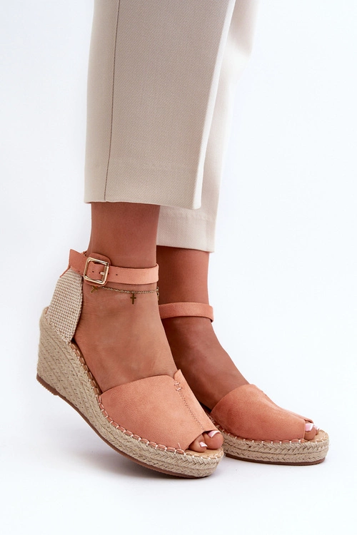 Wygodne Damskie Sandały Na Koturnie Jasnoróżowe Dellia