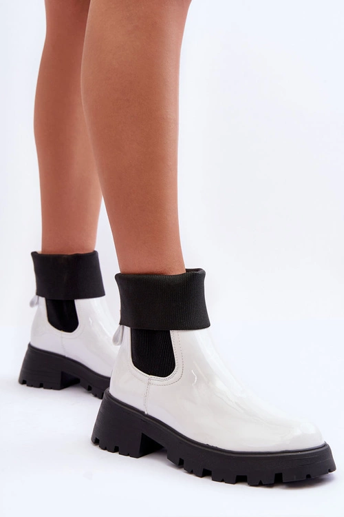 Botki Sztyblety Lakierowane Damskie Białe Pavo