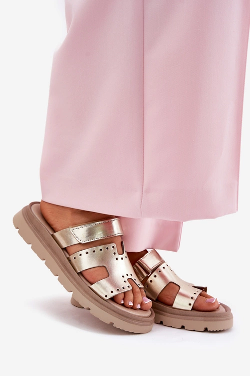 Klapki Damskie Z Naturalnej Skóry Na Platformie Zazoo 40440 Złote