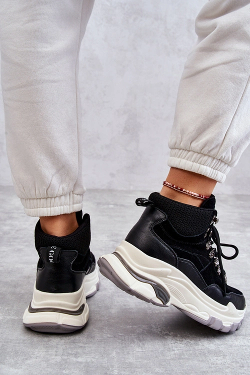 Damskie Wysokie Buty Sportowe GOE KK2N4098 Czarne