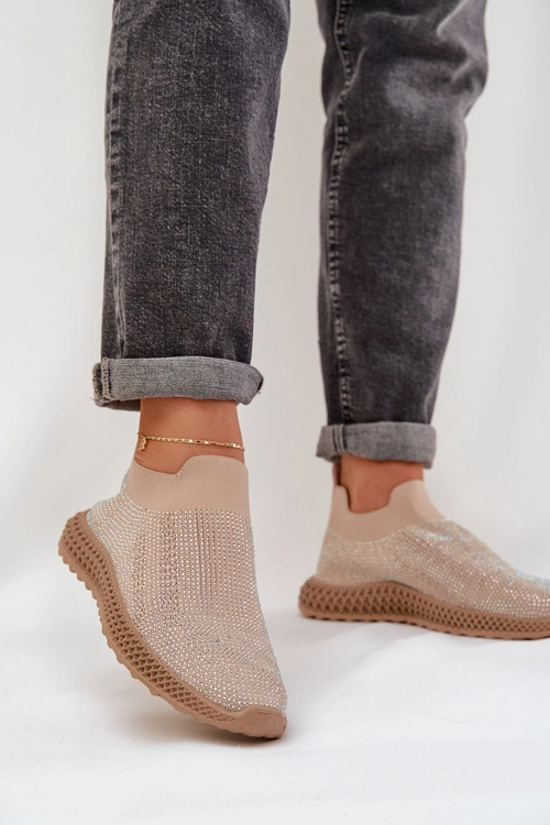 Wsuwane Buty Sportowe Damskie Ze Zdobieniem D&A TW121 Beżowe