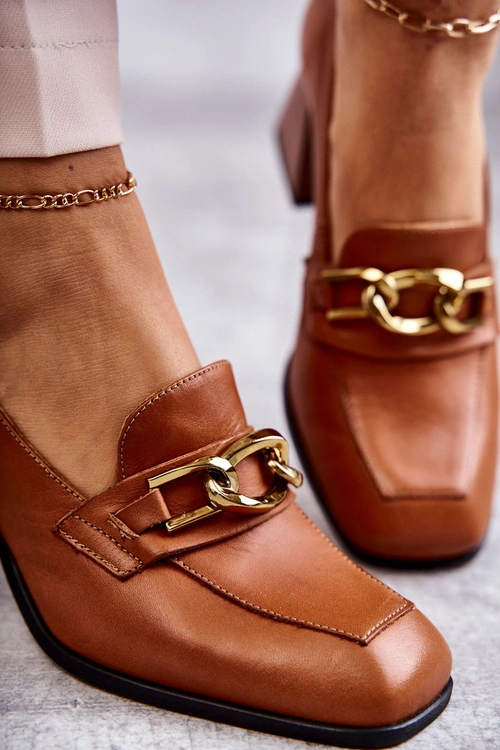 Skórzane Czółenka Z Łańcuchem Laura Messi 2514 Camel