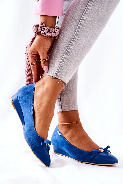 Skórzane Czółenka Na Koturnie Monnari 0590-M12 Niebieskie