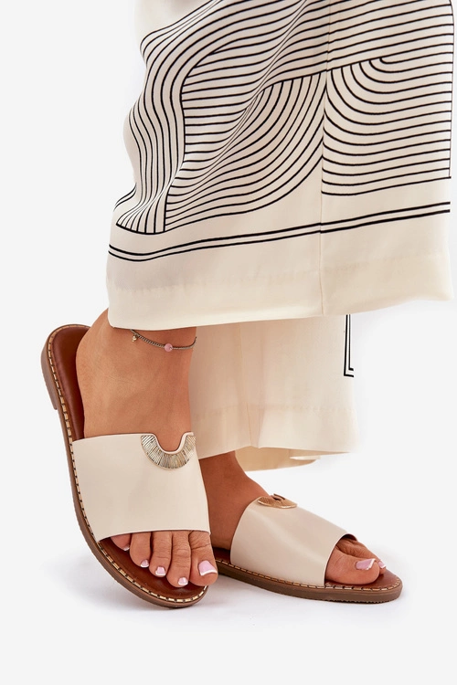 Klapki Damskie Eko Skórzane Z Ozdobnymi Detalami Beżowe Mevith