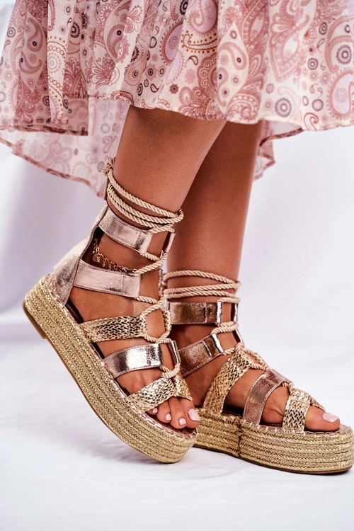 Sandałki Damskie Na Platformie Espadrylu Złote Eromica