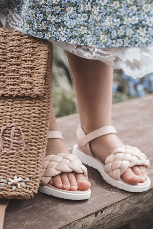 Dziecięce Sandały Z Plecionką Różowe Adella