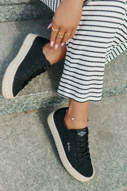 HAPPY TWICE WAPPEN 4leg ブラウン/ゴールド TWICE 公式グッズ BADGE バッジ HAPPY & ONCE DAY! トゥワイス