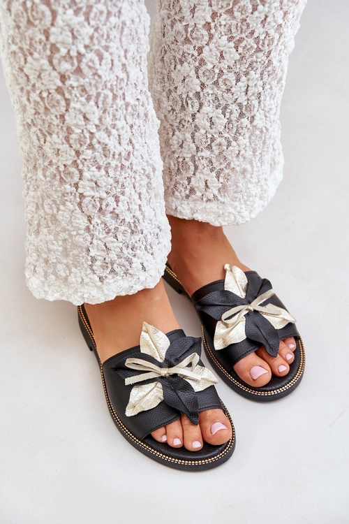 Klapki Z Ozdobą Skóra Naturalna Zazoo 3574/Z Czarne