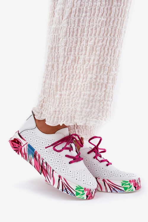 Skórzane Sneakersy Damskie Na Wzorzystej Platformie Vinceza 88017 Białe