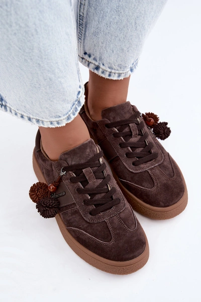 Skórzane Zamszowe Sneakersy Z Pomponami Vinceza 79682 Czekoladowe