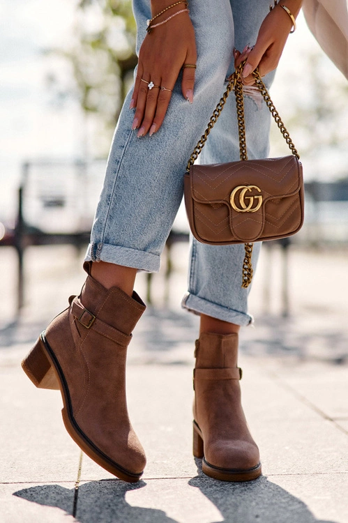 Zamszowe Botki Z Klamrą Brązowe Neste