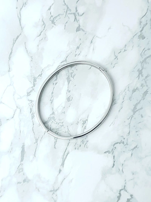 Damska Bransoleta Stalowa Z Cyrkoniami Srebrna Ursa