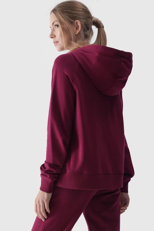 Dresowa Bluza Damska Z Kapturem Nierozpinana 4F 4FWMM00TSWSF1468-51S Fioletowa