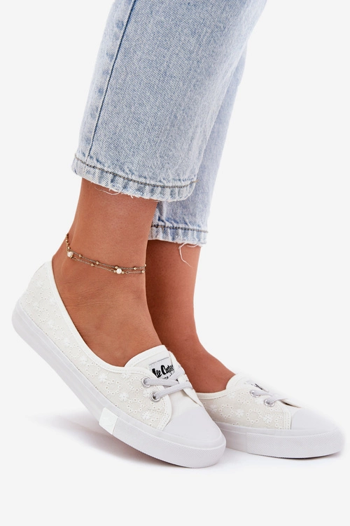 Tenisówki Trampki Damskie Z Haftem Lee Cooper LCW-25-31-3447L Białe