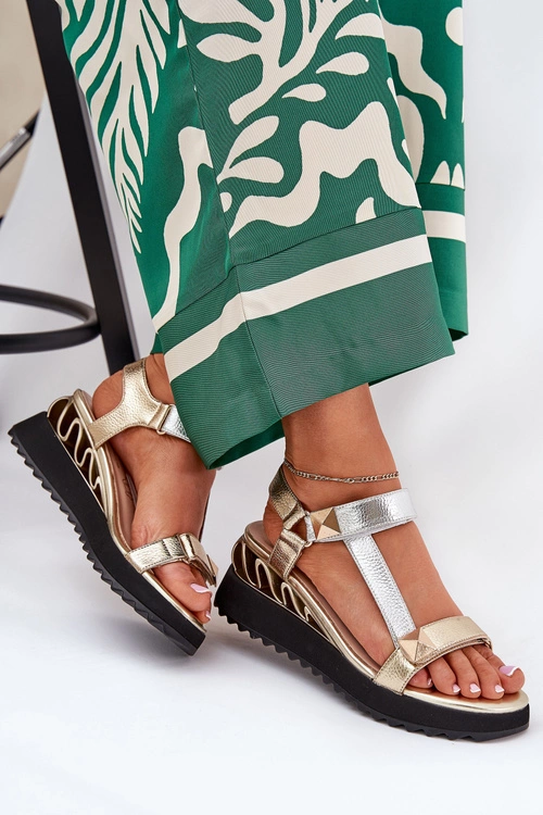 Skórzane Sandały Damskie Na Koturnie D&A CR51-135 Złoto-Srebrne