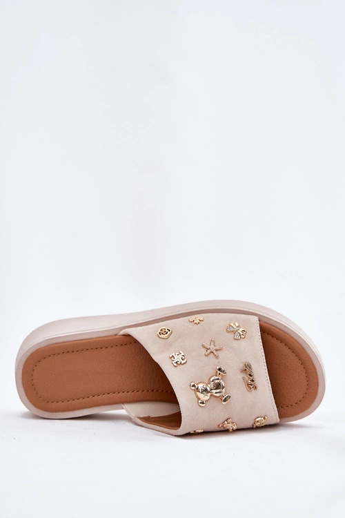 Zamszowe Klapki Damskie Z Przypinkami Vinceza 66741 Beżowe