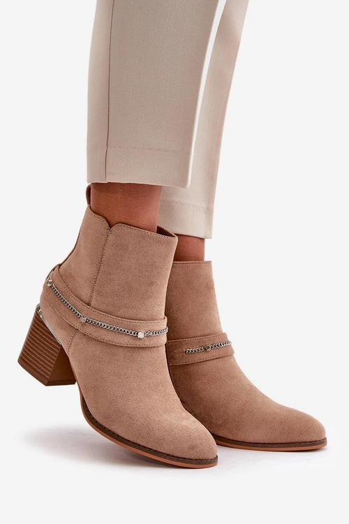 Ocieplane Botki Damskie Na Słupku Z Łańcuszkiem Eko Zamszowe Beżowe Hanalen