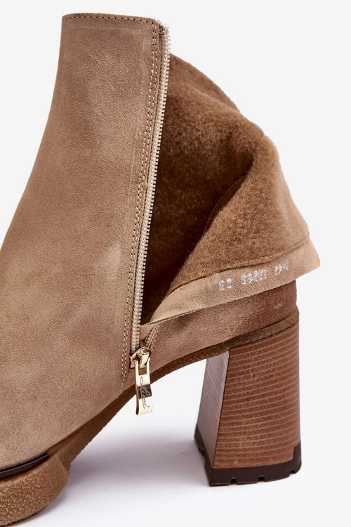 Zamszowe Botki Damskie Na Słupku Beżowe Lemar Remilda