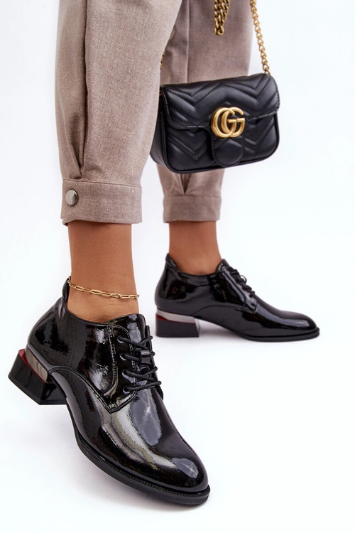 Lakierowane Półbuty Damskie Sznurowane Czarne Banosa